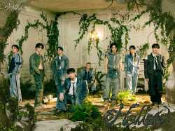 Stray Kids - Hollow (CD Nieuw)