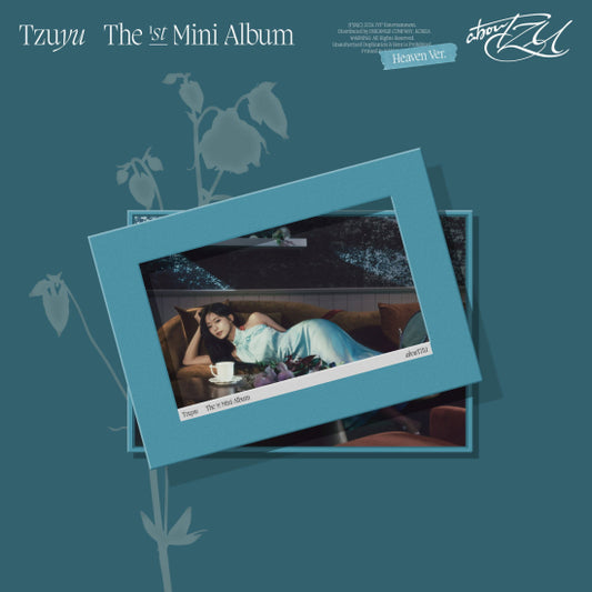 Tzuyu - Aboutzu (CD Nieuw)